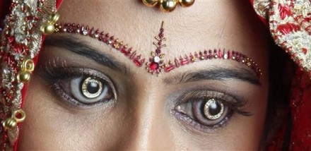 Latest In Trends, Diamond and Gold Contact Lenses